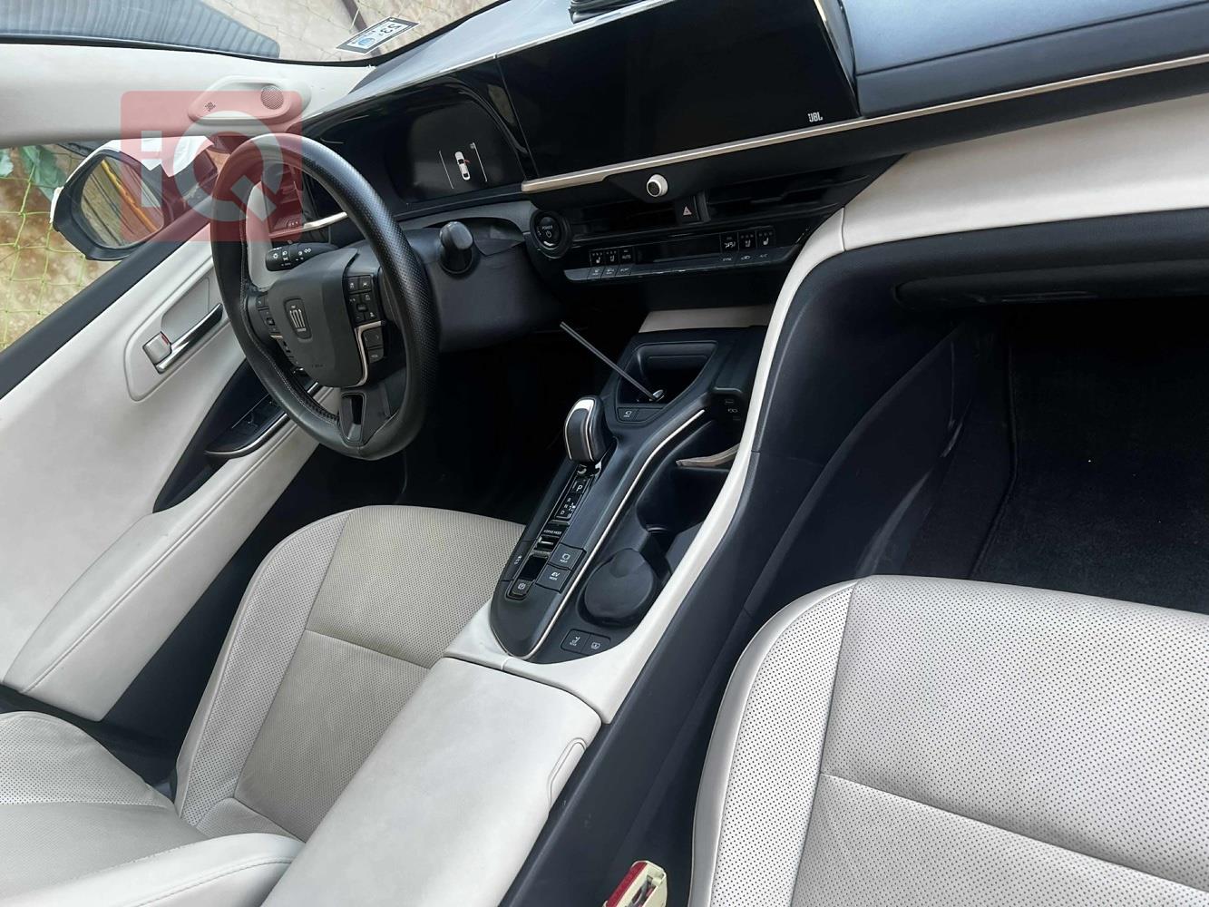 تۆیۆتا کراون